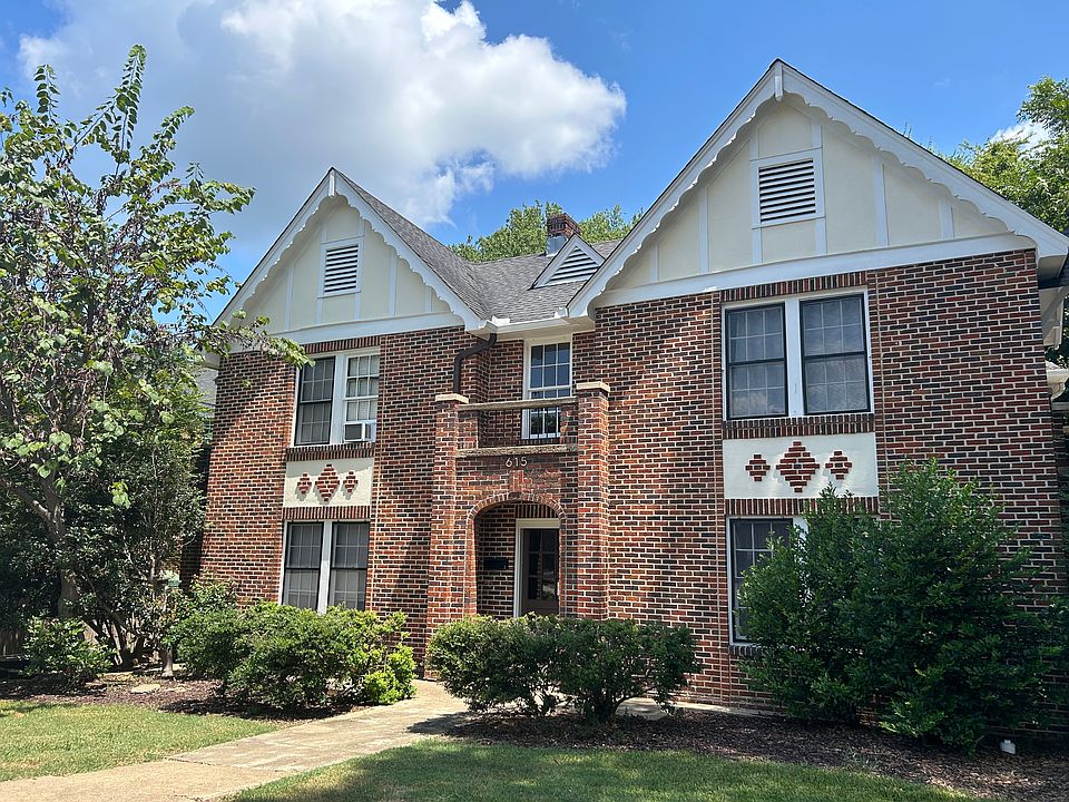 1st image of 615 University Dr APT 3