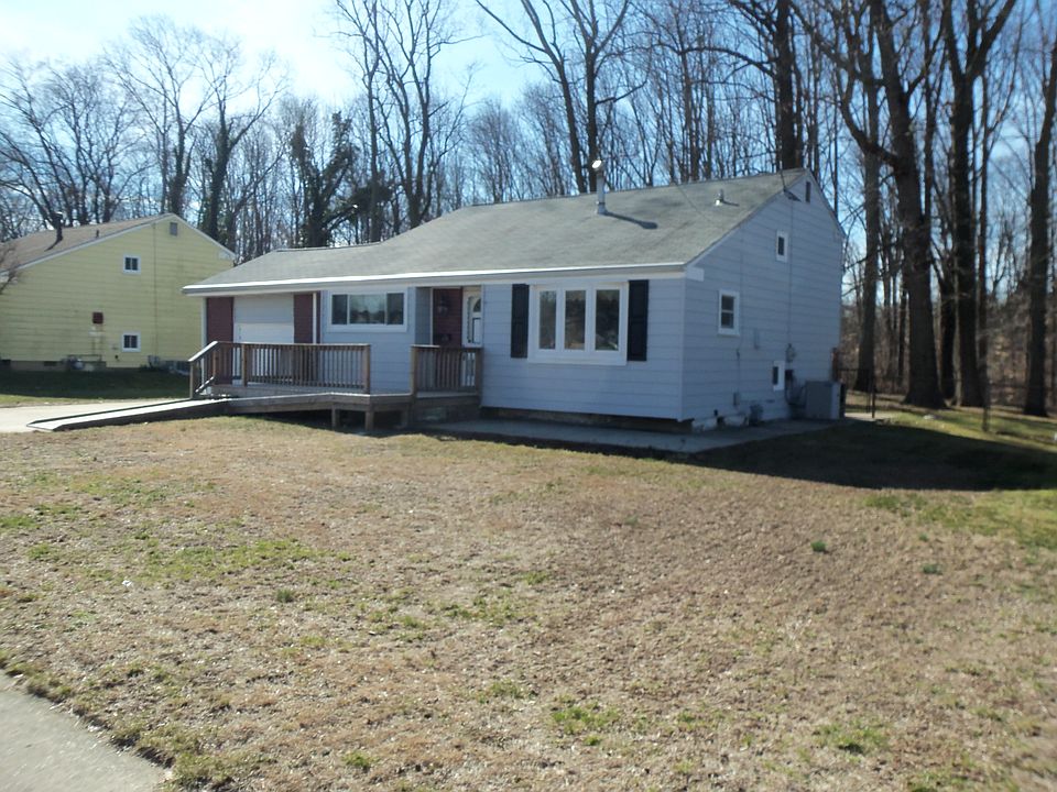 2nd image of 363 Montgomery Dr
