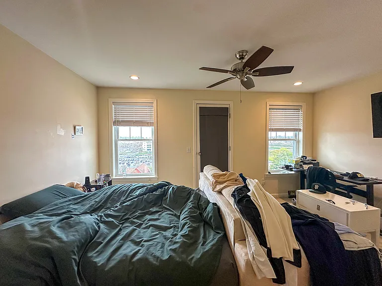 77 Faywood Ave — Photo 10