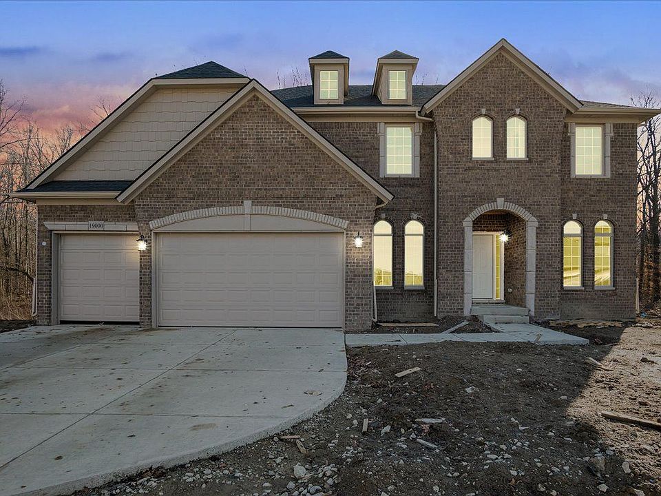 1st image of 19000 Brighton Dr