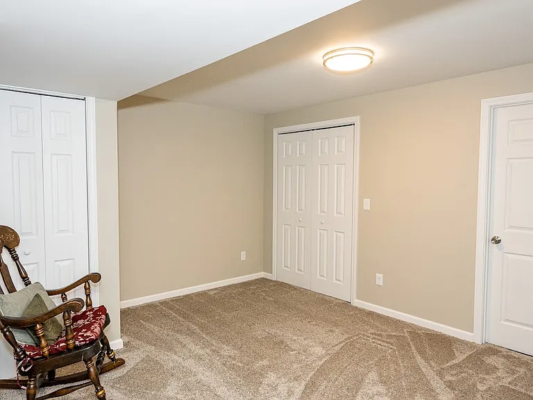 2607 Stonemill Dr — Photo 8