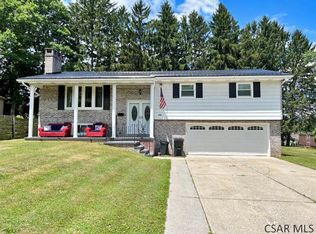 908 Club Dr, Johnstown, PA 15905
