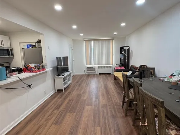 2160 Center Ave APT 3S, Fort Lee, NJ 07024