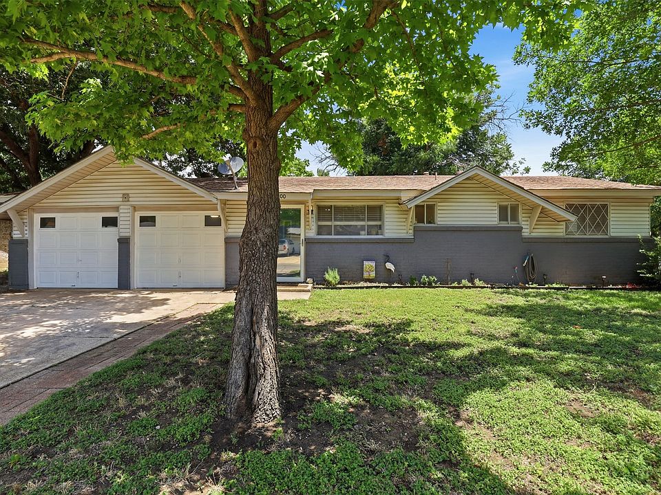1st image of 800 Belaire Dr