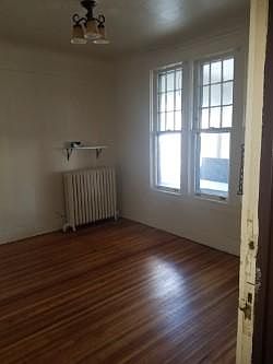 1st image of 304 Quail St #1