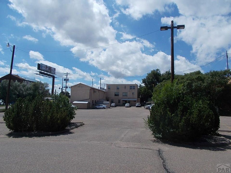 2nd image of 331 E 4th St