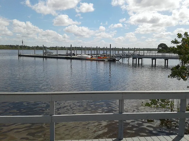 2113 Sawgrass Ln — Photo 46