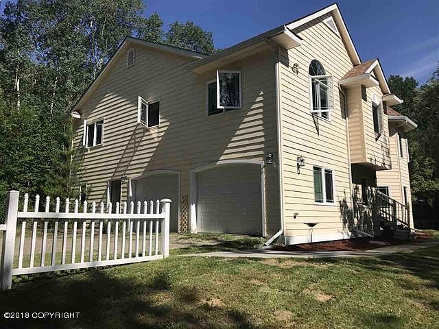 1st image of 465 Goldstreak Rd