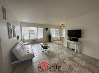 240 S Doheny Dr APT 301, Beverly Hills, CA 90211