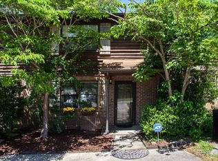 147 High Point Ln, Oak Ridge, TN 37830