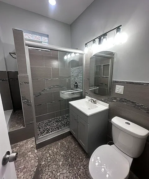1028 N Central Park Ave #2 — Photo 10