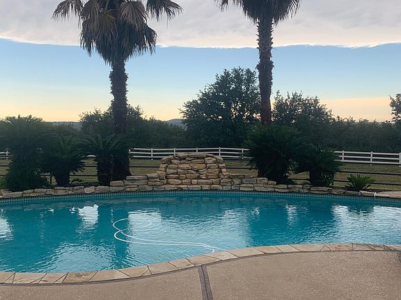 5th image of 24005 Pedernales Canyon Trl