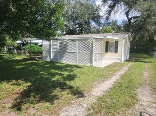 37931 Avalon Dr, Zephyrhills, FL 33541