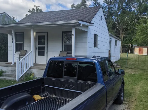 1225 Davis St, Ypsilanti, MI 48198