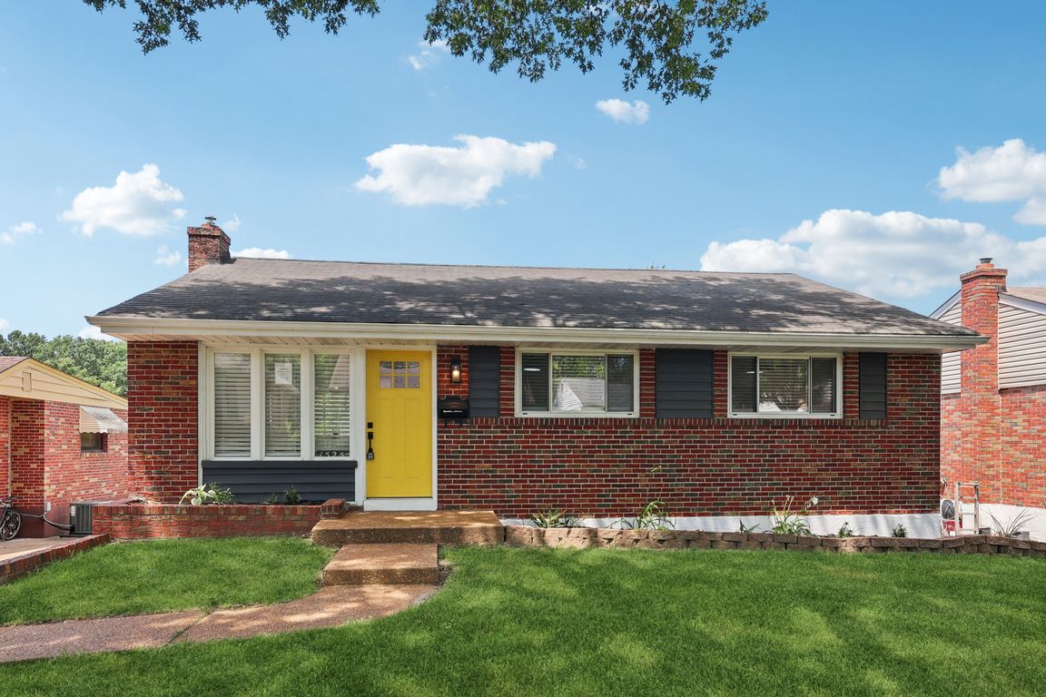 1525 79th St-L0907-001.jpg