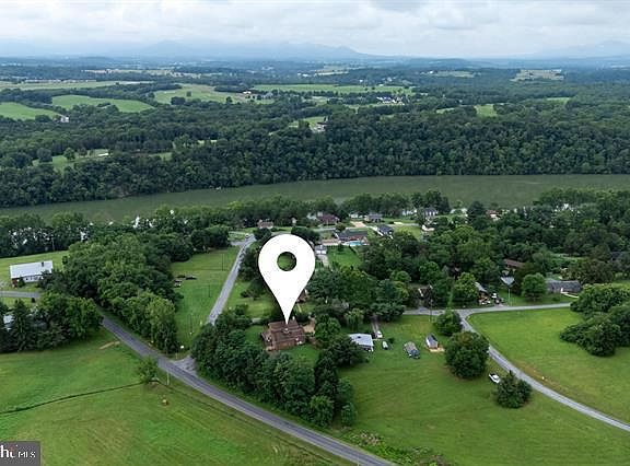 4th image of 120 Big Oak Dr