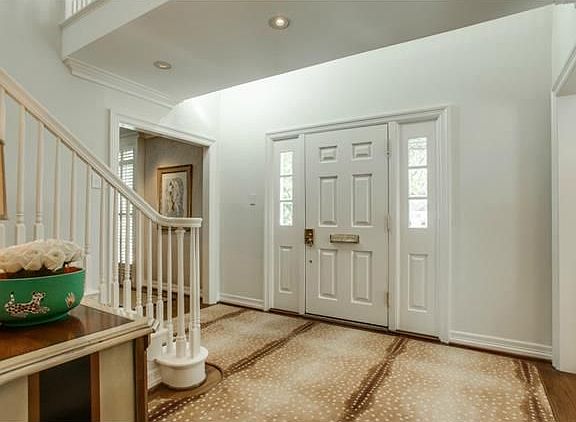 3rd image of 5565 Nakoma Dr