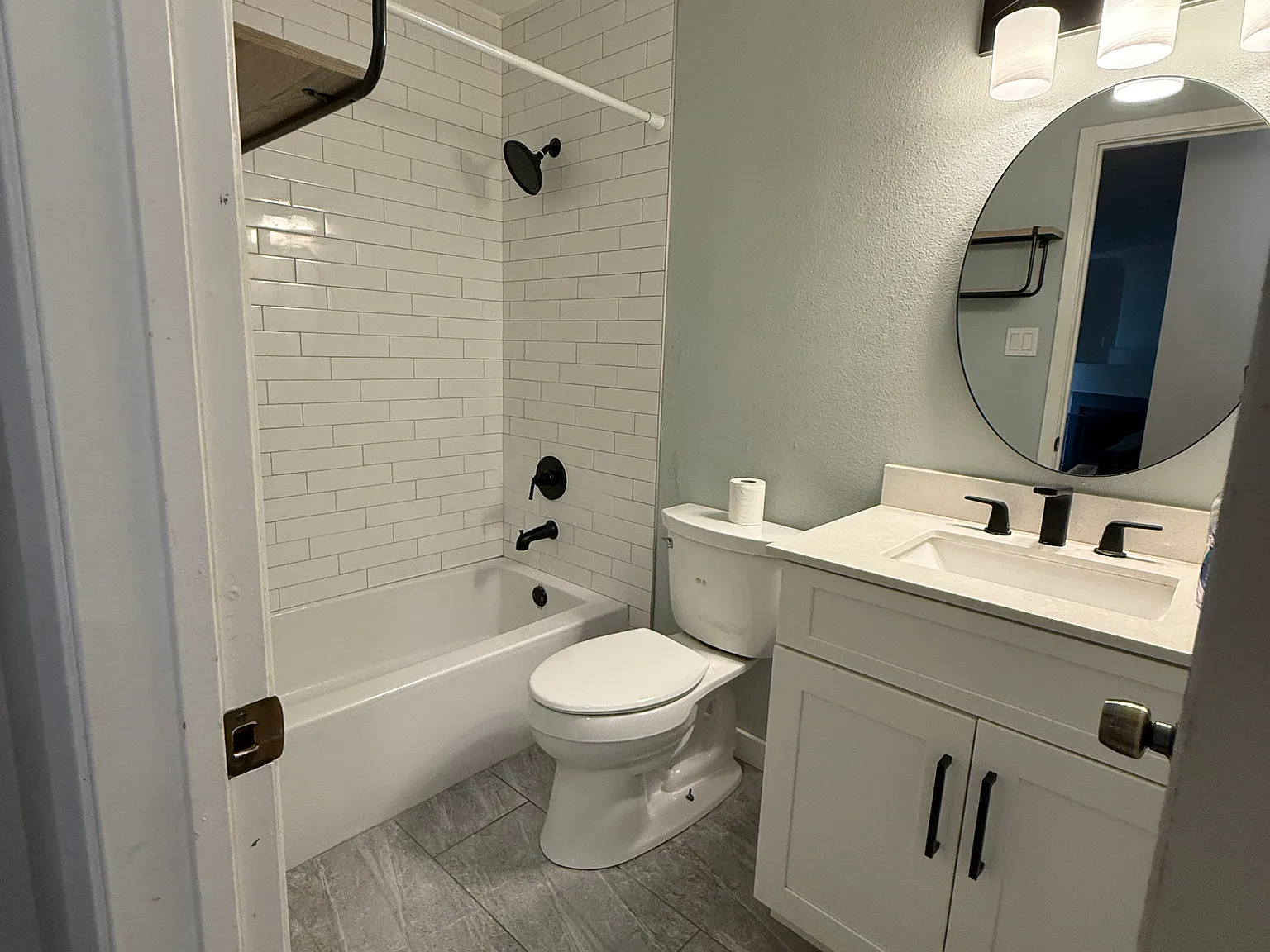 3 bed, 1750 sqft, $1,840 — Photo 4