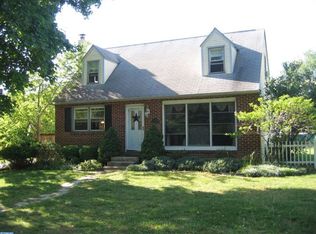 3180 Maple Rd, Huntingdon Valley, PA 19006