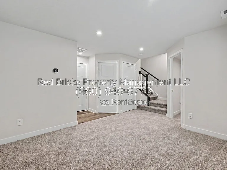 9342 Mallard Mills Dr — Photo 6