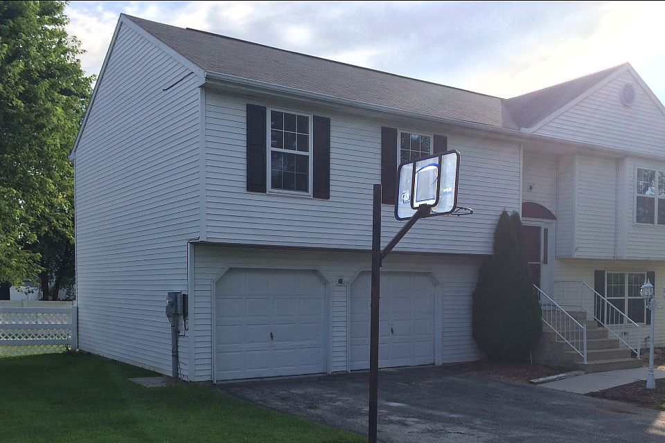 2nd image of 16 Ridgewood Ave