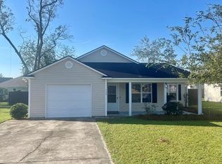 533 Bryson Cir, Hahira, GA 31632