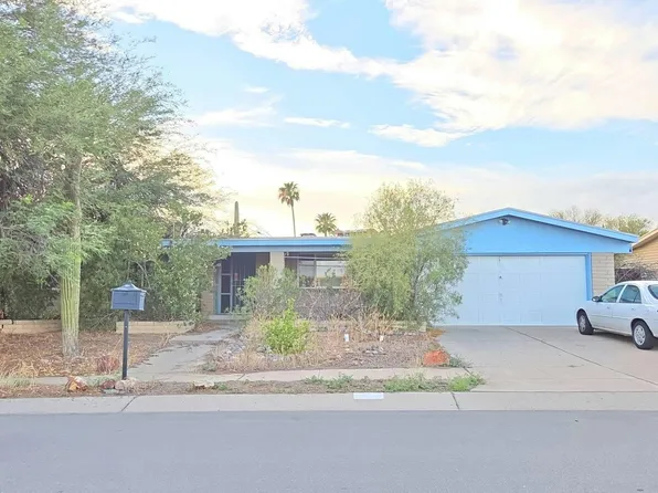 7941 N Jensen Dr, Tucson, AZ 85741