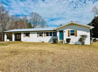 2317 Higginbottom Rd, Selmer, TN 38375