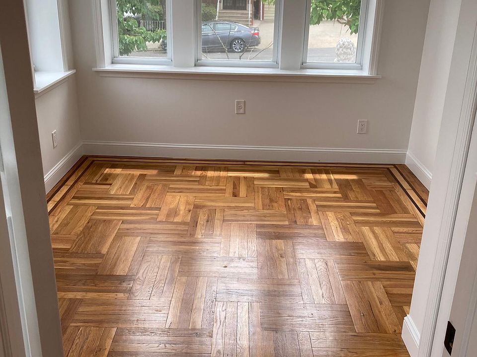 Front bedroom