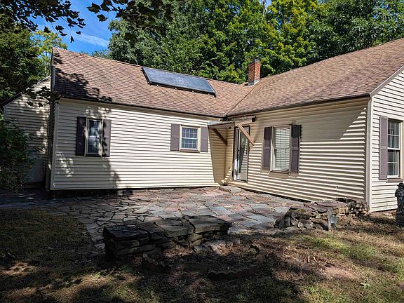 4th image of 469 N State Street