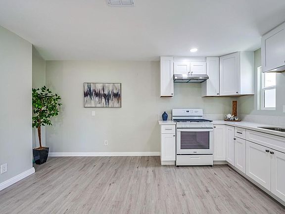 5510 Bushnell Ave #B, Riverside, CA 92505 | Zillow