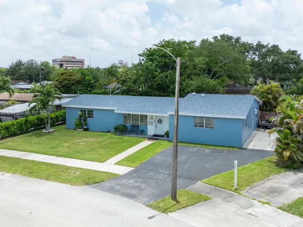 20220 SW 105th Ave, Cutler Bay, FL 33189