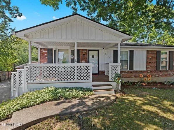 10200 El Coco Ct, Louisville, KY 40291