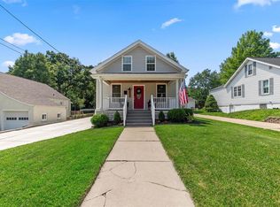 2509 Bremerton Rd, Saint Louis, MO 63144