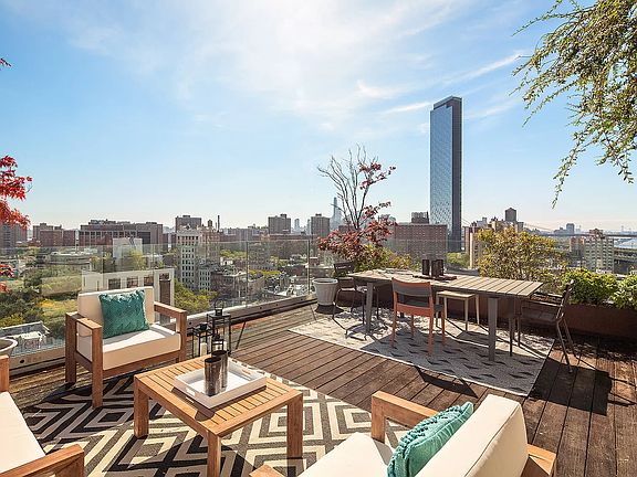 2nd image of 30 Orchard St Penthouse B