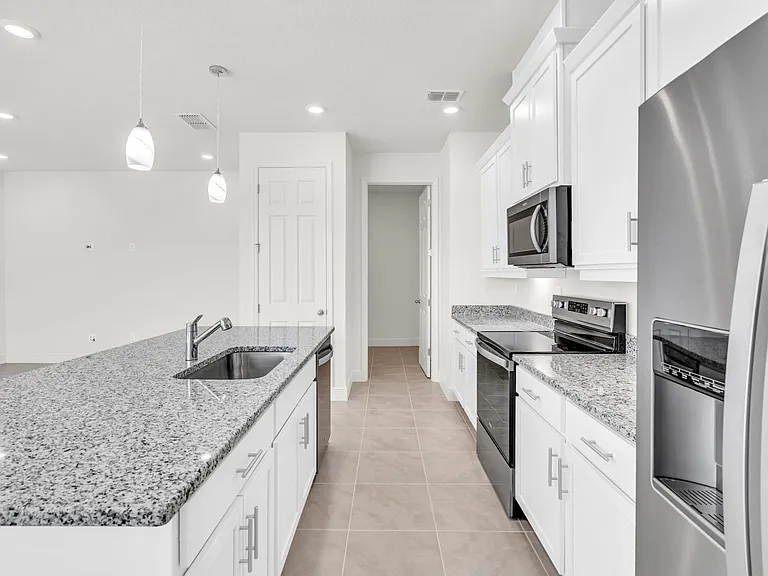 9552 Sandy Bluffs Cir — Photo 11