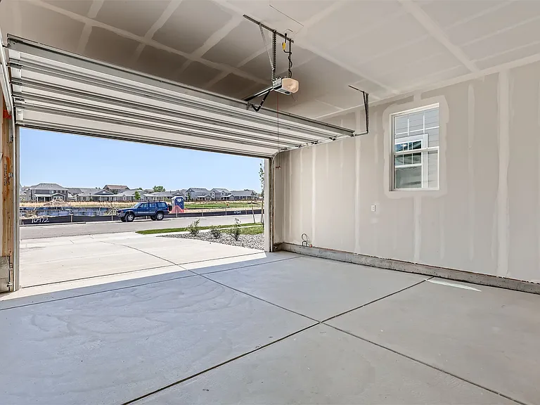 10983 Olathe St — Photo 24