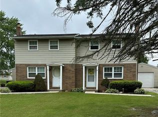 3616 Boettler St NE, Canton, OH
