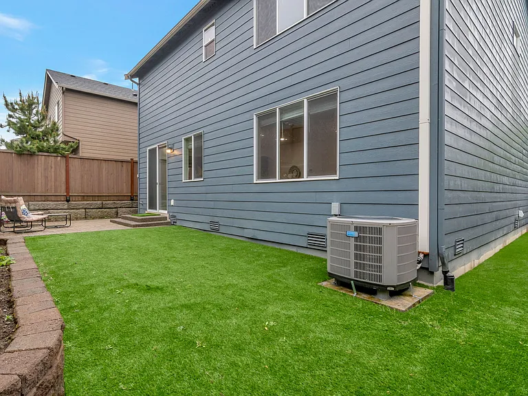 8203 17th St SE — Photo 24
