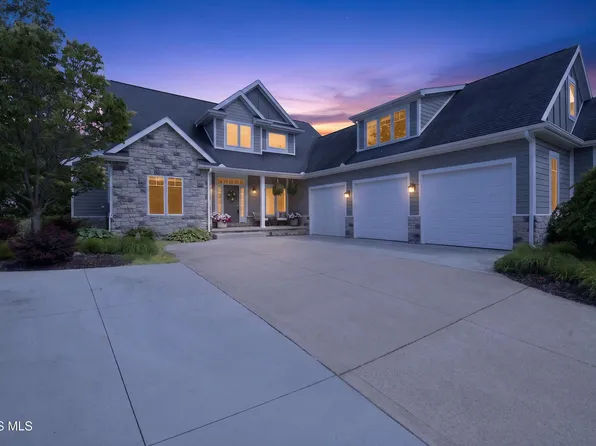 3111 Alex Ct, Maumee, OH 43537