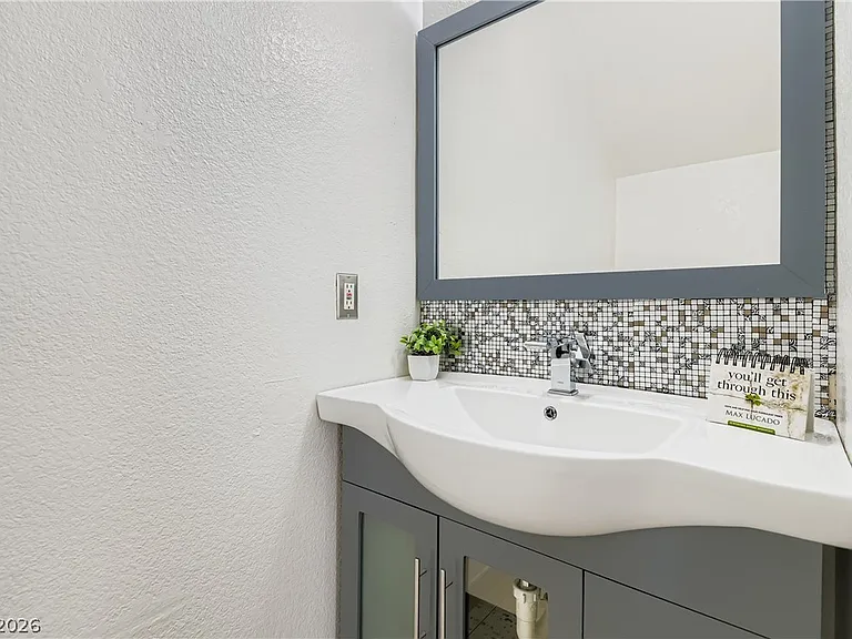 3217 Symphony Dr — Photo 11