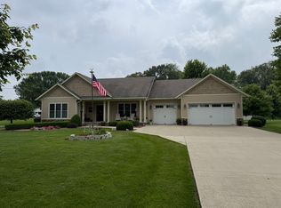 2149 E 1730 North Rd, Watseka, IL 60970