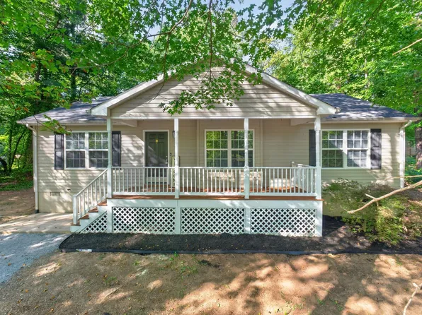 8 Jennings Dr, Palmyra, VA 22963