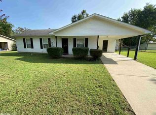 7 Stephens St, Ward, AR 72176