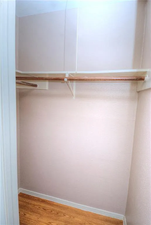 1 bed, 1.0 bath, 400 sqft, $725 — Photo 4