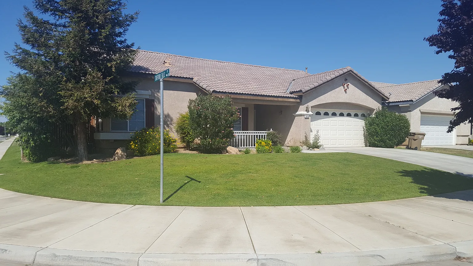 10918 Thunder Falls Ave photo 1
