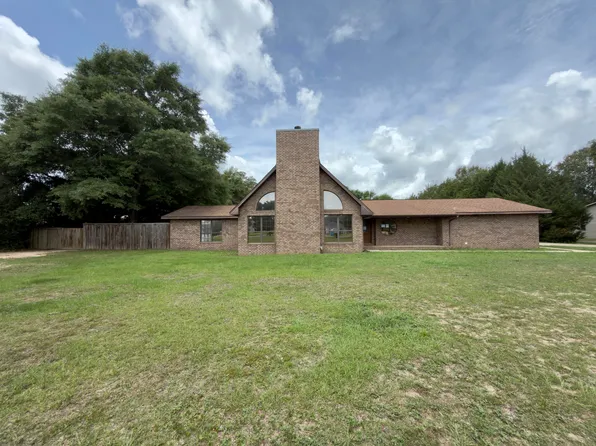 5927 Greenfield St, Pace, FL 32571