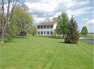 7N025 Sauber Rd, Maple Park, IL 60151