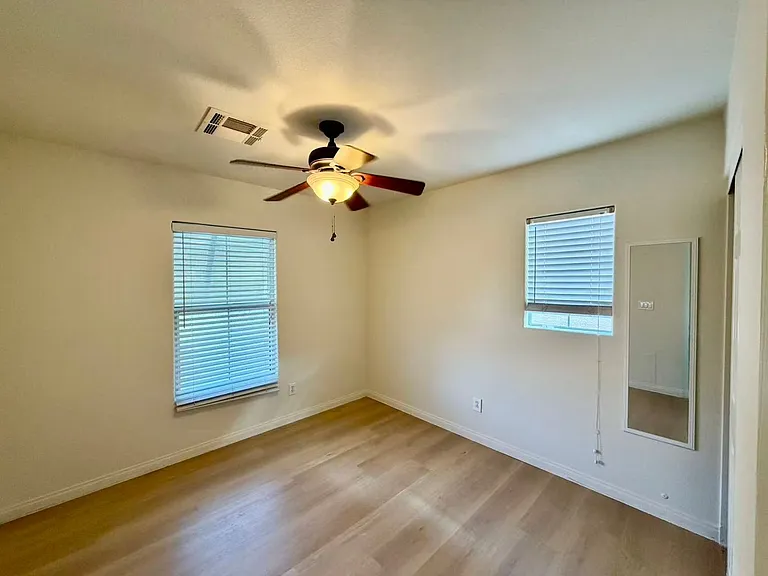 11183 Ranch Valley St — Photo 16