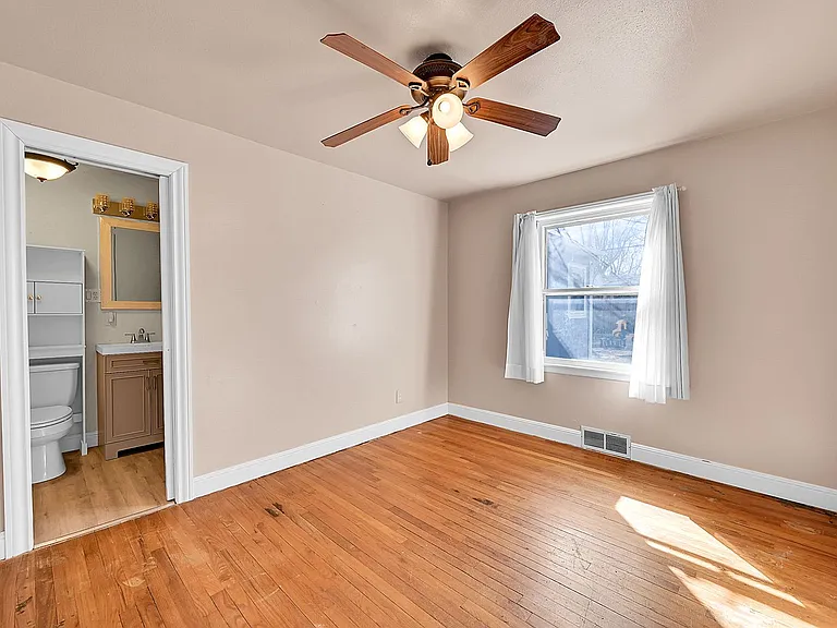2317 De Soto Rd — Photo 19